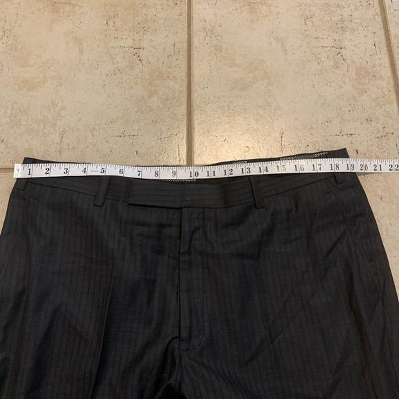 Men's Dark Gray/Black Pinstripe Dress Pants Trousers W38 - Picture 4 of 6